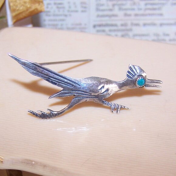Vintage Native American Sterling Silver Roadrunner Pin Brooch - Turquoise Eye - Picture 6 of 9